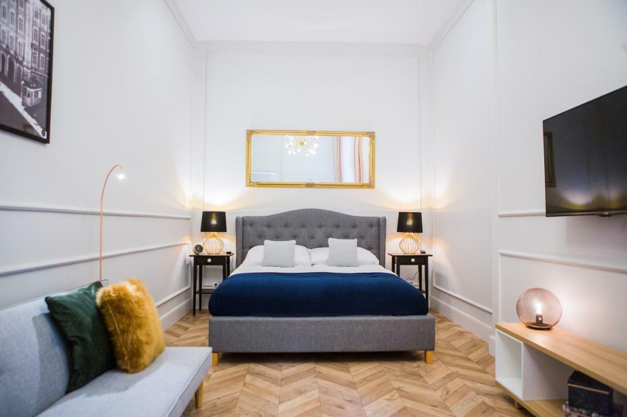 Gold Apartment Bydgoszcz Buitenkant foto