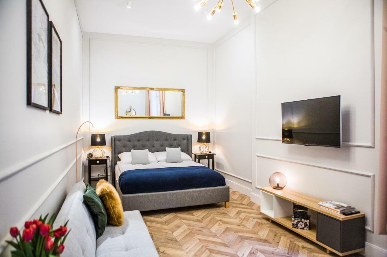 Gold Apartment Bydgoszcz Buitenkant foto